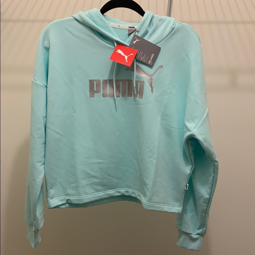 PUMA- Aqua Silver Cropped Hoody
